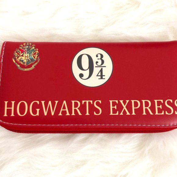 Harry Potter Accessories - Harry Potter Hogwarts Express Platform 9 3/4 Wallet Faux Leather Red Full Zipper